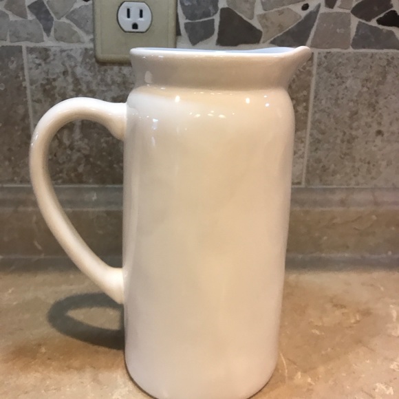 Rae Dunn Drink Pitcher - Picture 3 of 3
